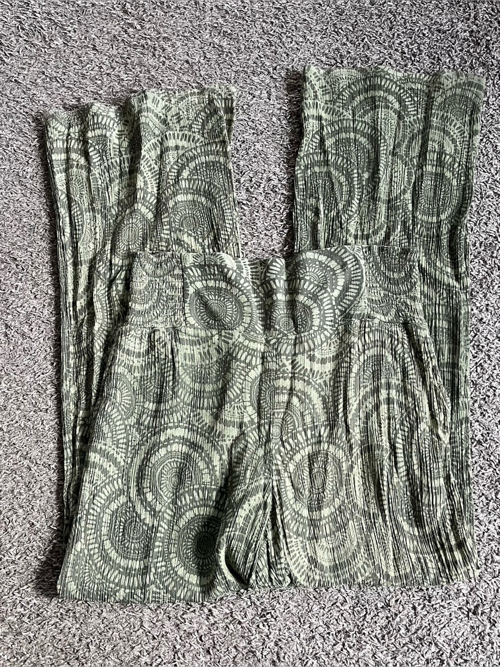 Three Dots Green Stretchy Smocked Waist Boho Lounge Pants Earthcore Festival
